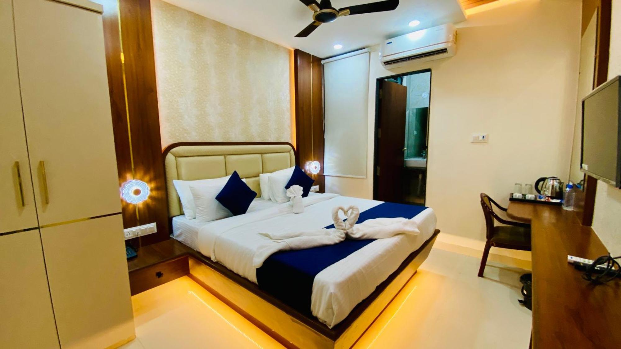 Hotel Aranyasutra Inaya, Indaur Exteriér fotografie