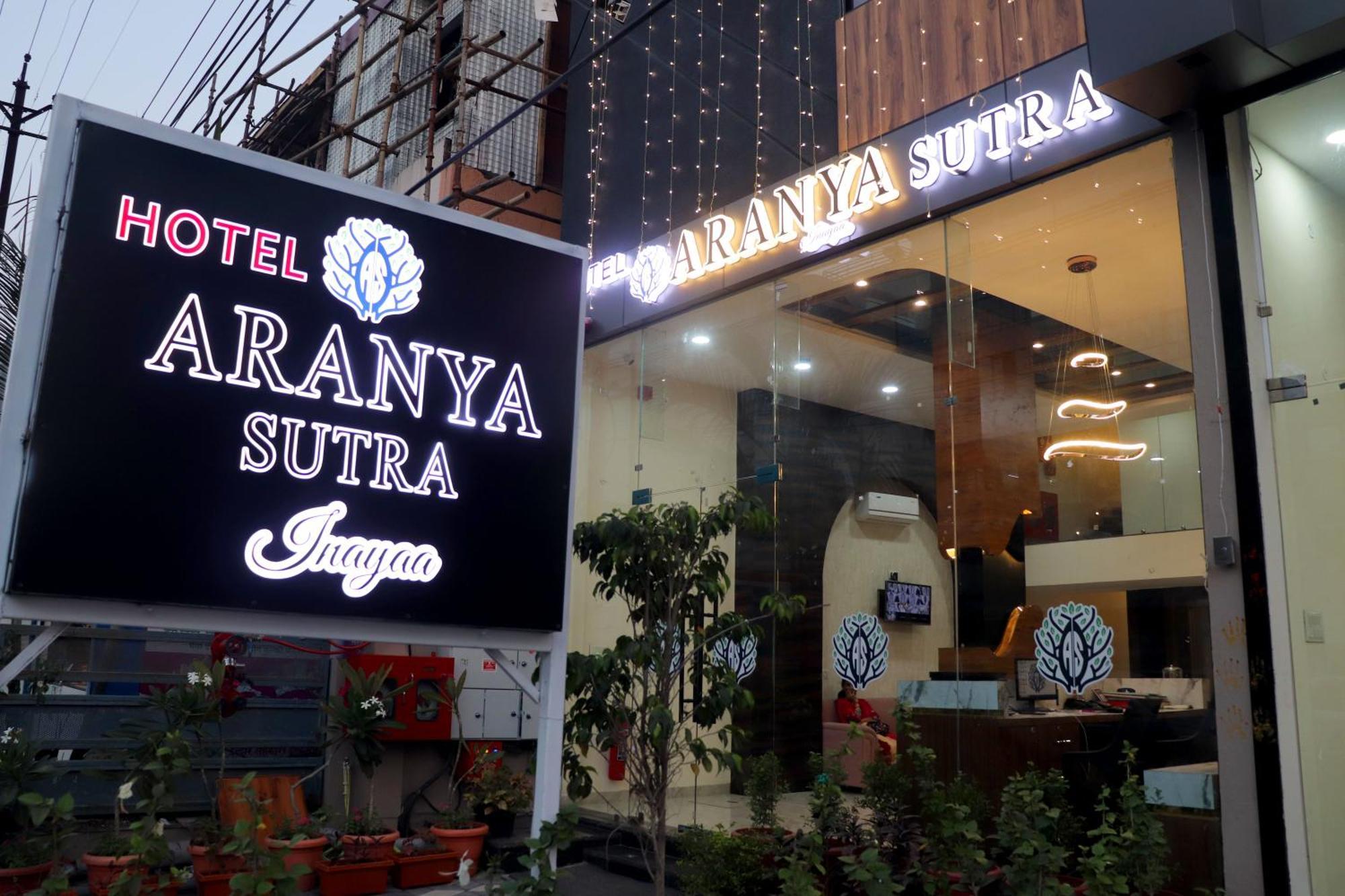Hotel Aranyasutra Inaya, Indaur Exteriér fotografie
