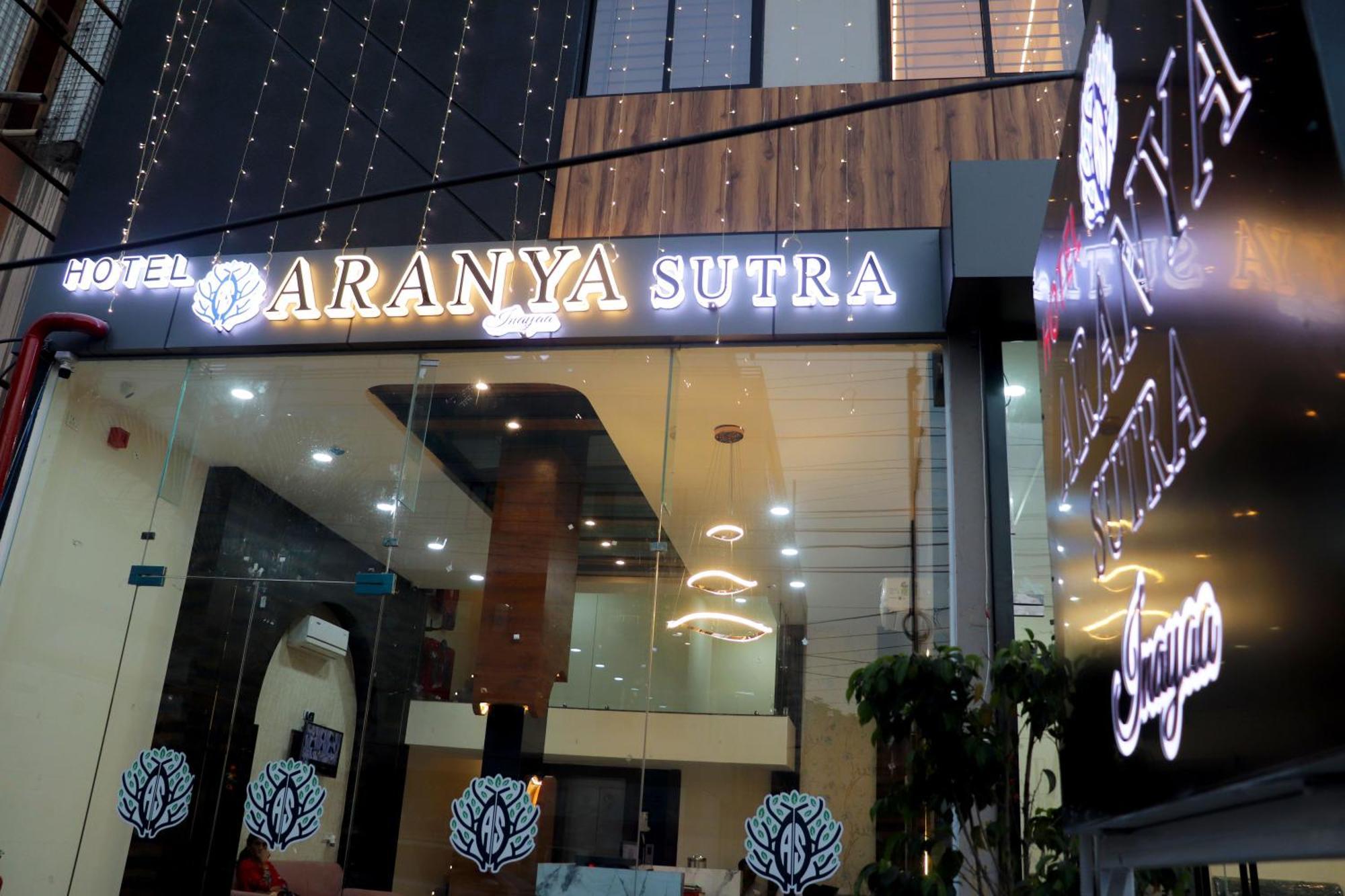 Hotel Aranyasutra Inaya, Indaur Exteriér fotografie